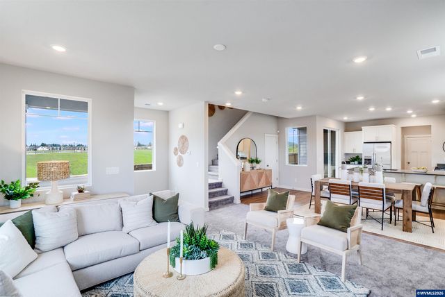 7398 SE Madrone St, Hillsboro, OR 97123