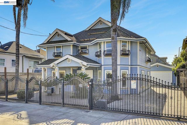 2635 E 10Th St, Oakland, CA 94601