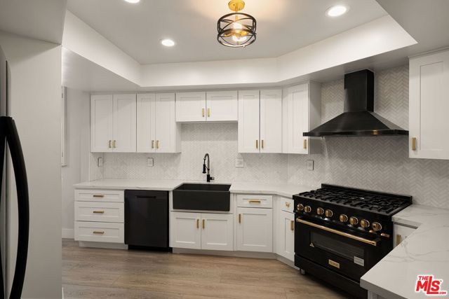 1412 N Crescent Heights Boulevard 203, West Hollywood, CA 90046
