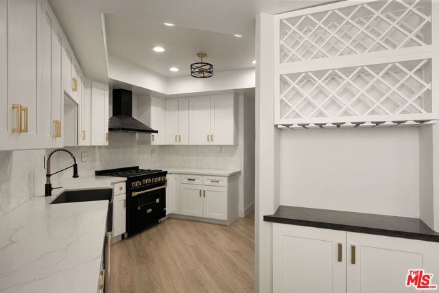 1412 N Crescent Heights Boulevard 203, West Hollywood, CA 90046