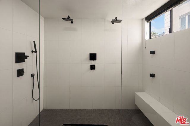 1412 N Crescent Heights Boulevard 203, West Hollywood, CA 90046