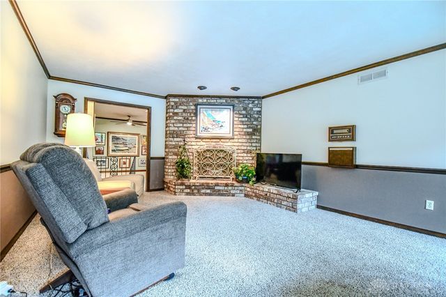 256 E Rahn Road, Dayton, OH 45429