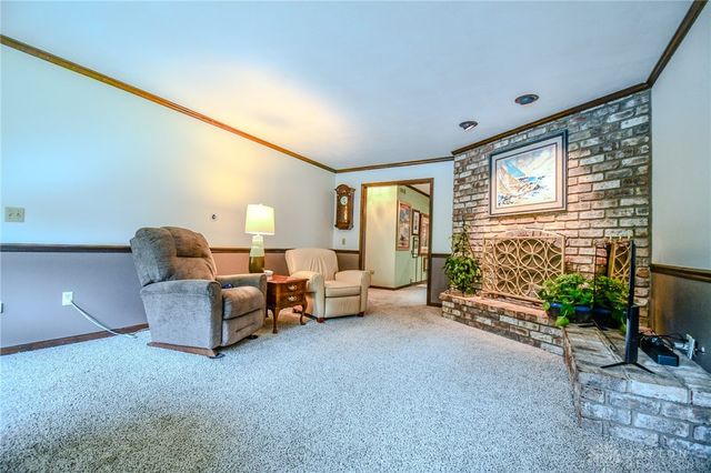 256 E Rahn Road, Dayton, OH 45429