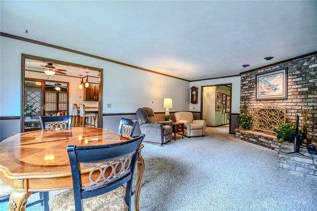 256 E Rahn Road, Dayton, OH 45429