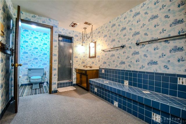 256 E Rahn Road, Dayton, OH 45429