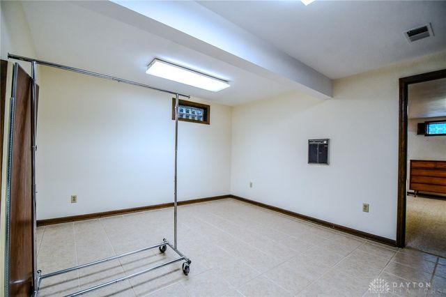 256 E Rahn Road, Dayton, OH 45429