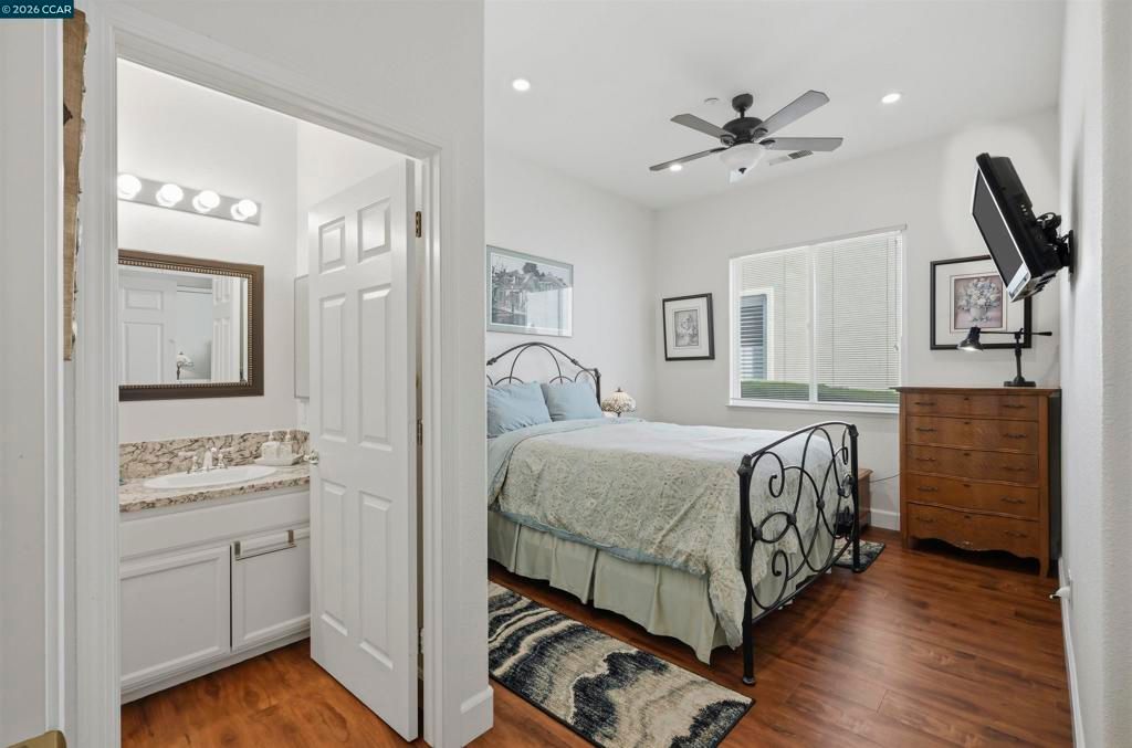 Image 20 of property listing at 1463 Bismarck Ln, Brentwood, CA 94513