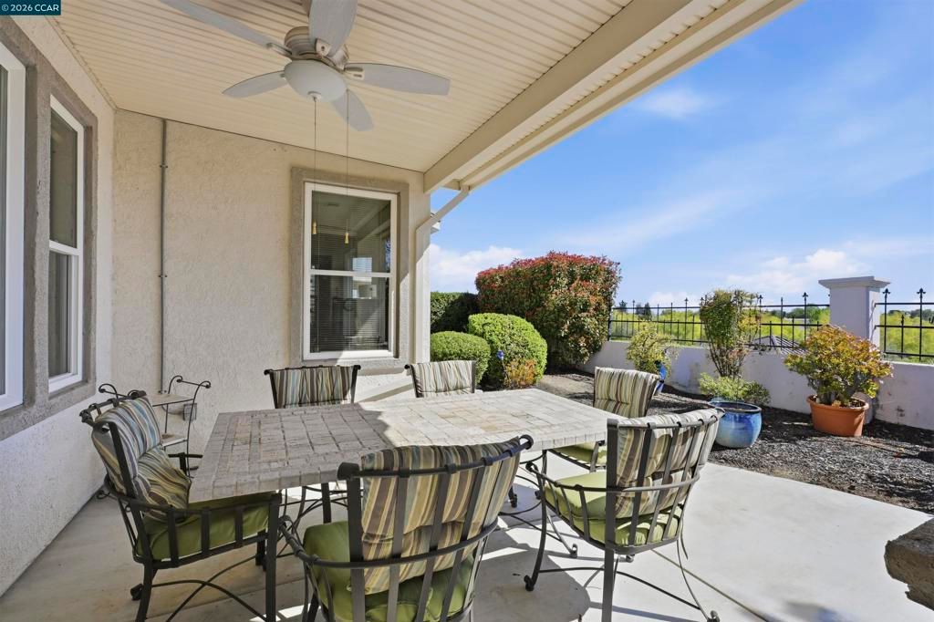 Image 31 of property listing at 1463 Bismarck Ln, Brentwood, CA 94513