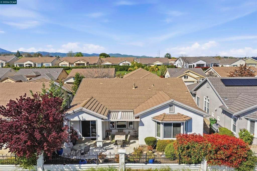 Image 34 of property listing at 1463 Bismarck Ln, Brentwood, CA 94513