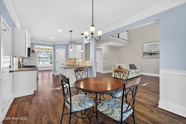 100 Yacht Basin Landing, Hampstead, NC 28443