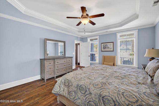 100 Yacht Basin Landing, Hampstead, NC 28443