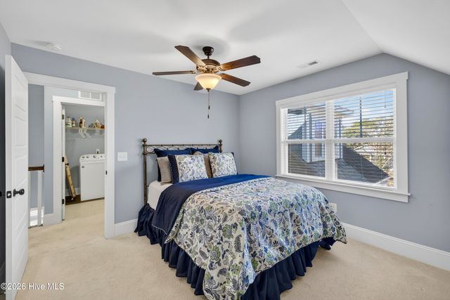 100 Yacht Basin Landing, Hampstead, NC 28443