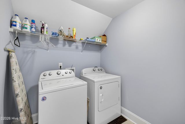 100 Yacht Basin Landing, Hampstead, NC 28443