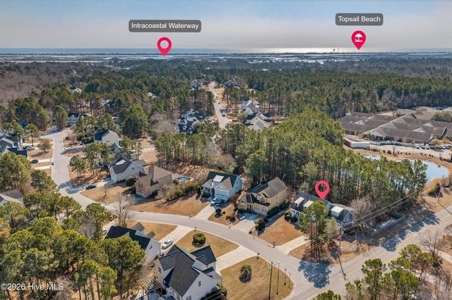 100 Yacht Basin Landing, Hampstead, NC 28443