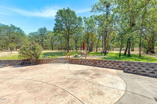 371 Castle Creek Road, Grants Pass, OR 97526
