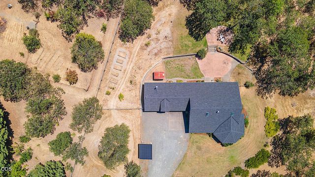371 Castle Creek Road, Grants Pass, OR 97526