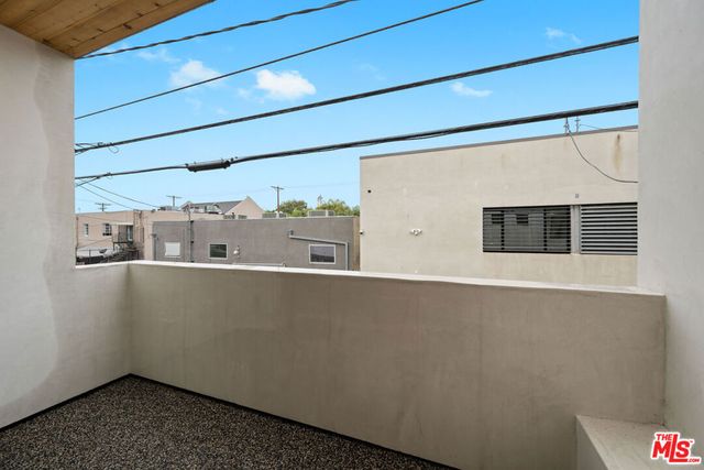 833 N Mccadden Place, Los Angeles, CA 90038