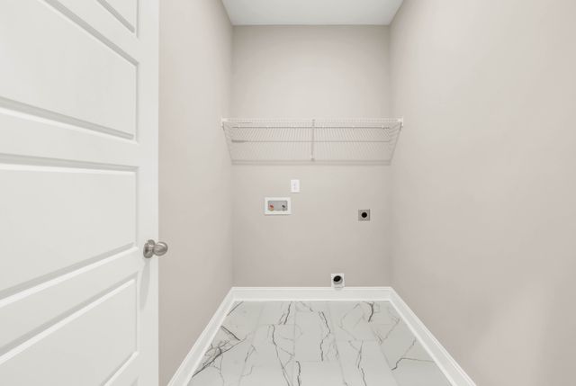 233 Lewis Grant Ln, Southside, TN 37171