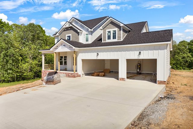 233 Lewis Grant Ln, Southside, TN 37171
