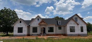 994 Bumblebee Lane, Wellford, SC 29385