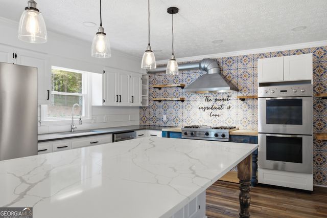2336 Fred Pitts Road, Clarkesville, GA 30523