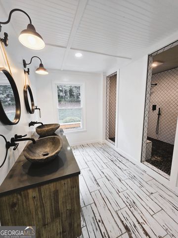 2336 Fred Pitts Road, Clarkesville, GA 30523