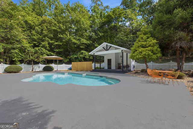 2336 Fred Pitts Road, Clarkesville, GA 30523