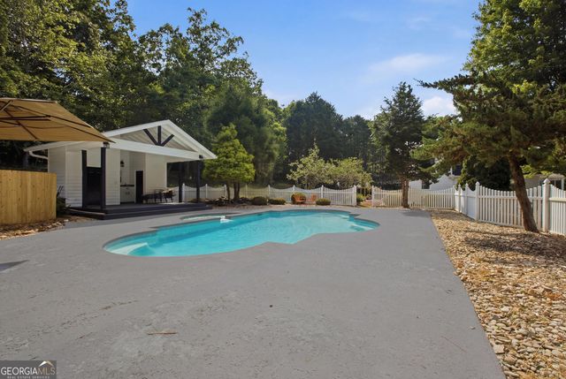 2336 Fred Pitts Road, Clarkesville, GA 30523