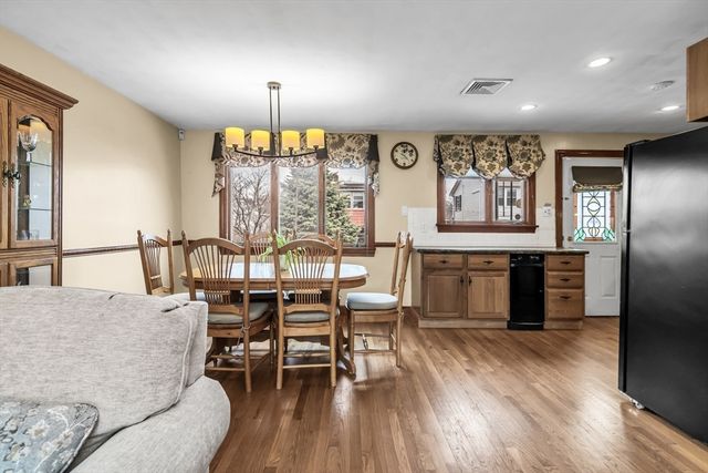 43 Englewood Avenue, Chelsea, MA 02150