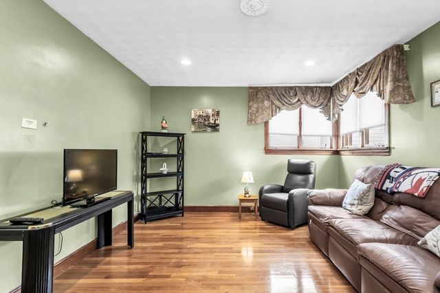 43 Englewood Avenue, Chelsea, MA 02150