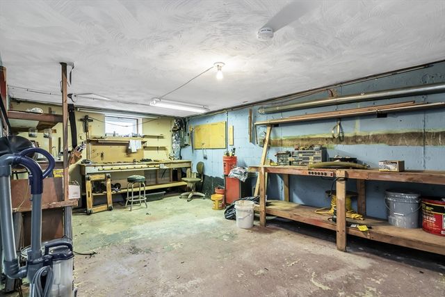 43 Englewood Avenue, Chelsea, MA 02150