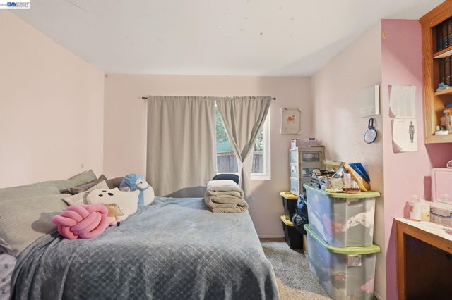 595 Caprice Ct, Morgan Hill, CA 95037