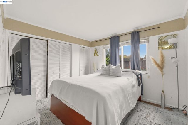 595 Caprice Ct, Morgan Hill, CA 95037