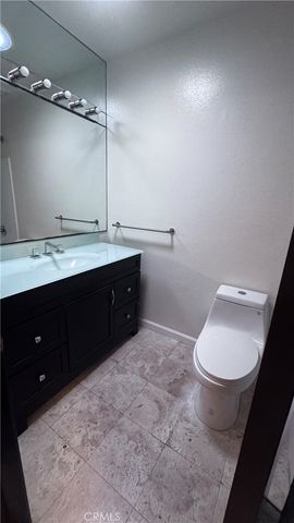 120 Brooks Avenue 21, Venice, CA 90291