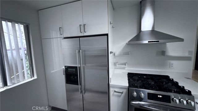 120 Brooks Avenue 21, Venice, CA 90291