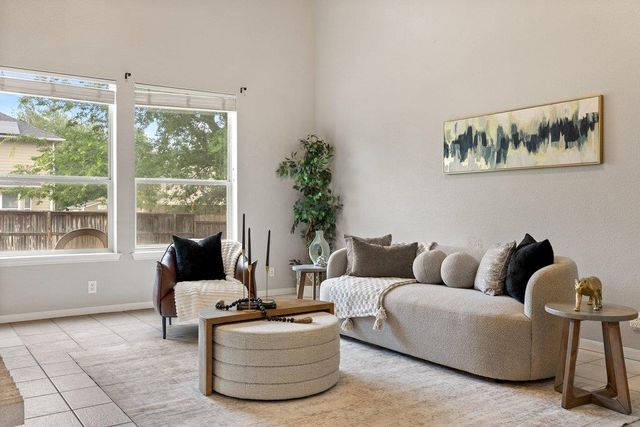 208 Settlers Valley DR, Pflugerville, TX 78660