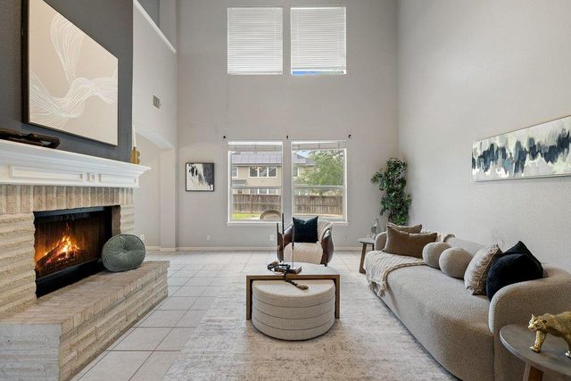 208 Settlers Valley DR, Pflugerville, TX 78660