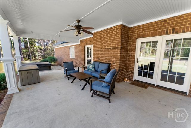 472 S Laurel Circle, Eden, GA 31307