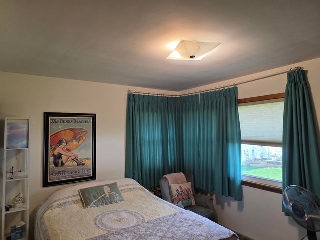 950 Lincoln Street, Hobart, IN 46342