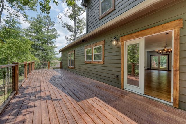 189 Fountain Oaks Drive, Blairsville, GA 30512