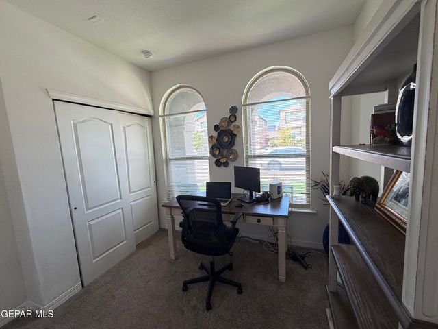 14816 TIERRA ESCAPE Avenue, El Paso, TX 79938