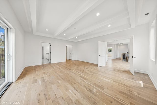 936 S Mitchell Avenue, Elmhurst, IL 60126