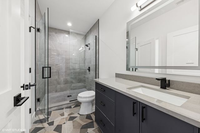 936 S Mitchell Avenue, Elmhurst, IL 60126