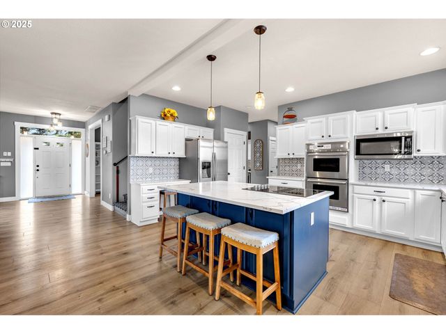 8805 Ne 179TH St, Battle Ground, WA 98604
