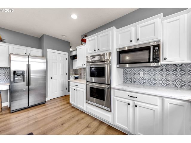 8805 Ne 179TH St, Battle Ground, WA 98604