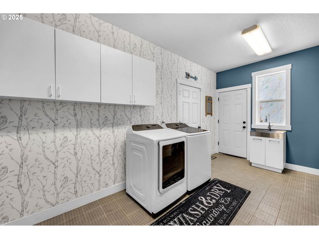8805 Ne 179TH St, Battle Ground, WA 98604