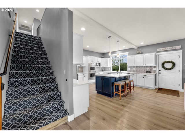 8805 Ne 179TH St, Battle Ground, WA 98604