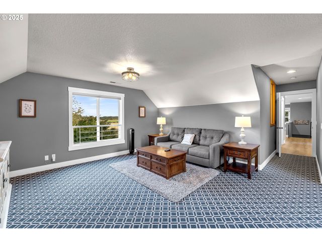 8805 Ne 179TH St, Battle Ground, WA 98604