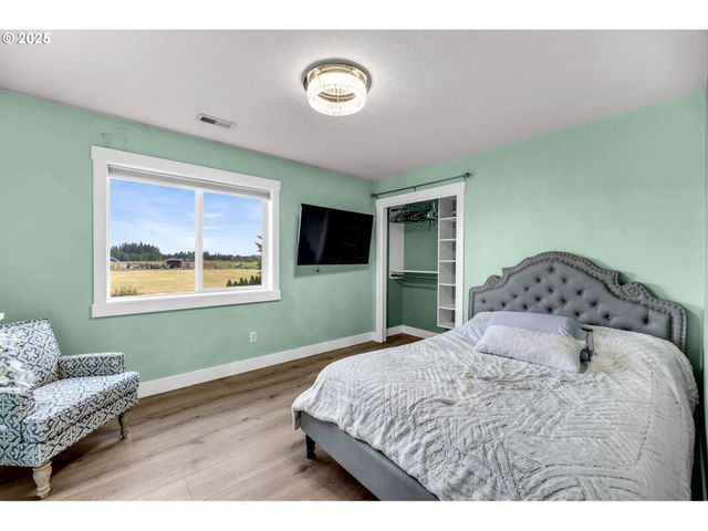8805 Ne 179TH St, Battle Ground, WA 98604