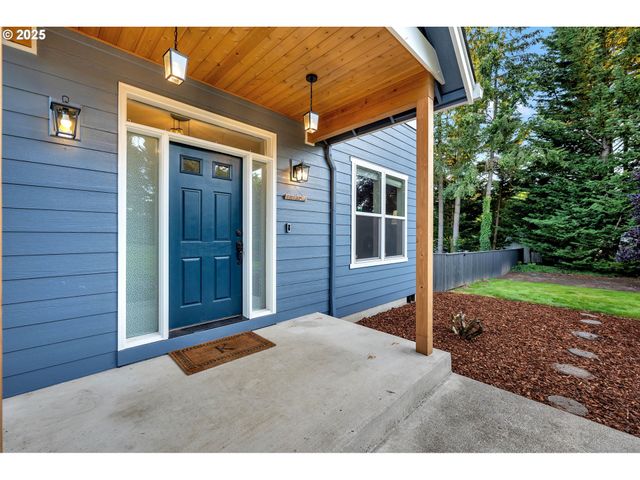 8805 Ne 179TH St, Battle Ground, WA 98604